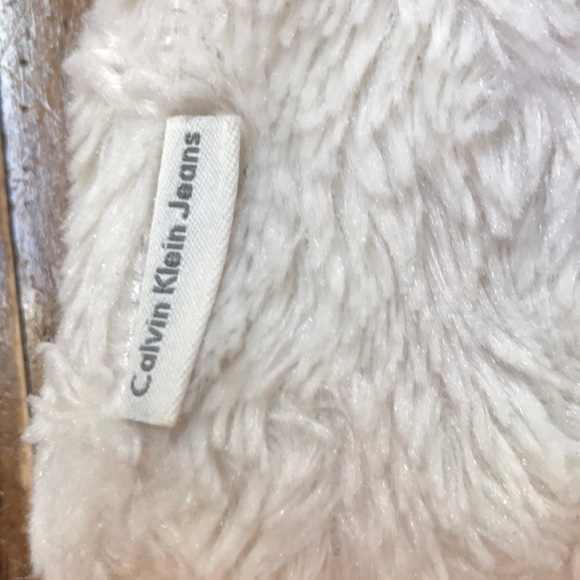 Toddler faux fur vest - Picture 3 of 5